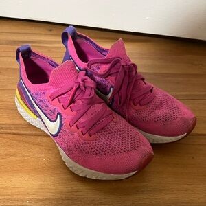 NIKE Infinity React FlyKnit sneakers